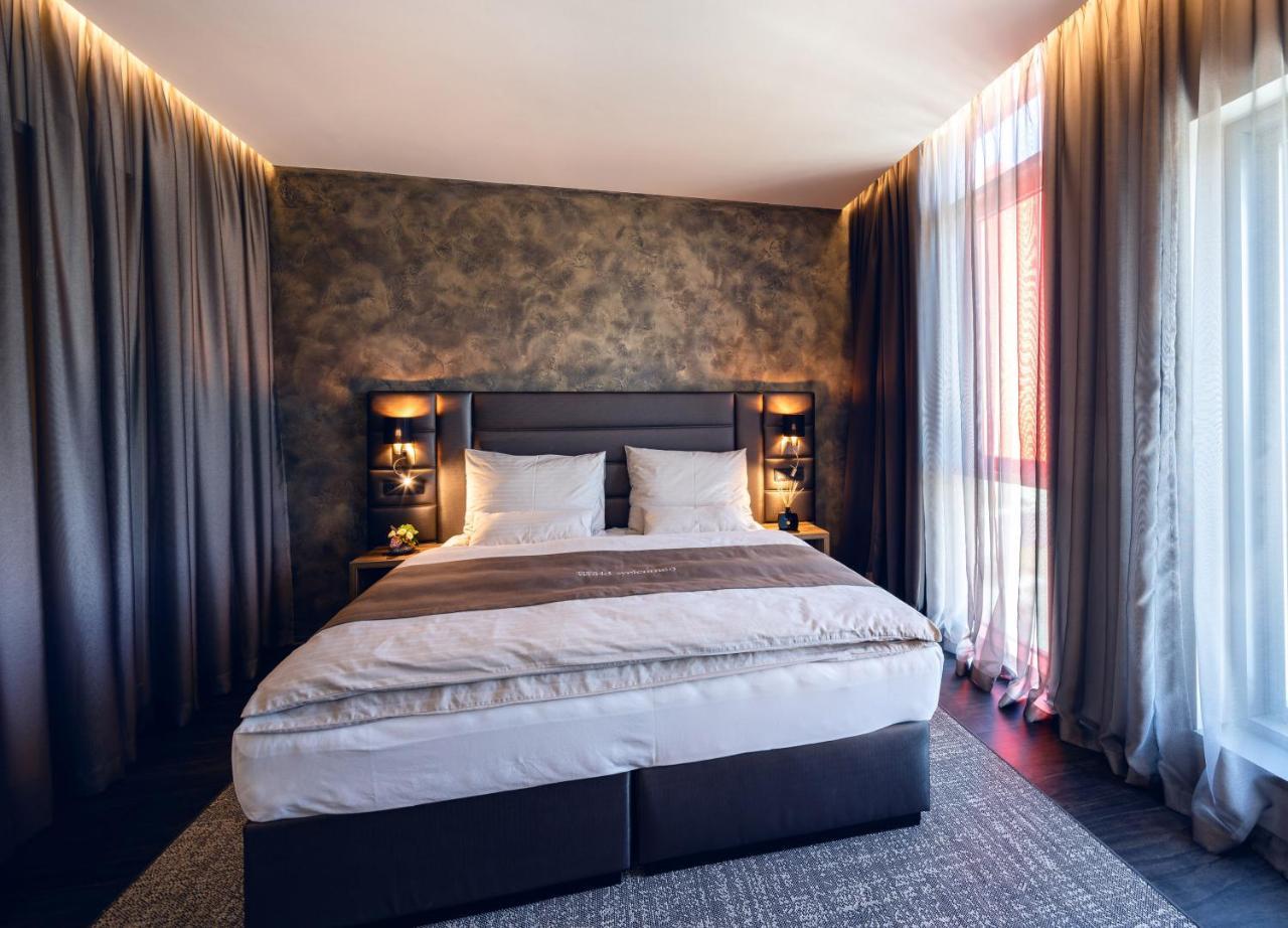 Nutrend World Hotell Olomouc Eksteriør bilde